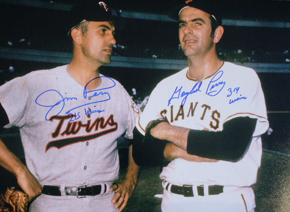 Autographed Gaylord Perry and Jim Perry 16x20 photo
