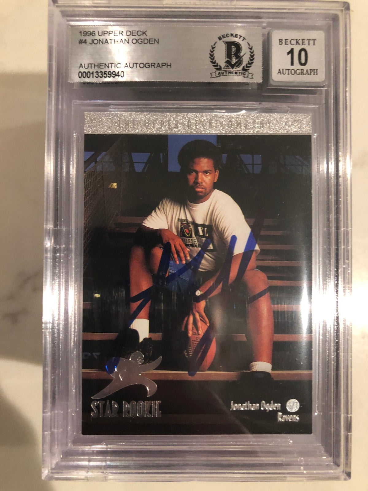 Autographed 1996 Upper Deck Jonathan Ogden Baltimore Ravens Card #4 - BAS Beckett Slabbed