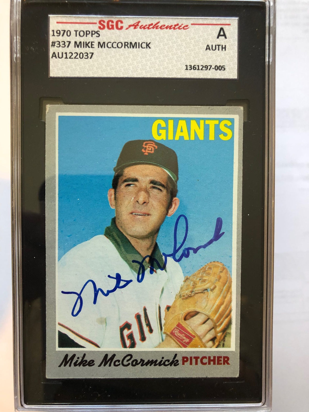 Autographed 1970 Topps Mike McCormick SF Giants Card #337 SGC Slabbed
