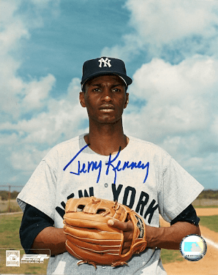 AUTOGRAPHED  JERRY KENNEY 8x10 New York Yankees Photo