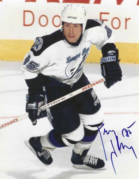 Autographed PETR KLIMA 8x10 Tampa Bay Lightning photo