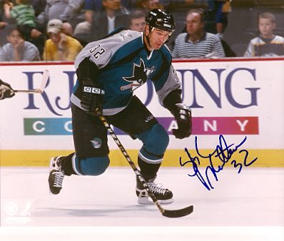 Autographed STEPHANE MATTEAU 8X10 San Jose Sharks photo