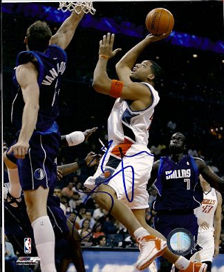 Autographed SEAN MAY Charlotte Bobcats Photo