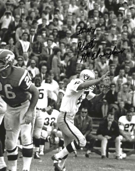 Autographed KENT MCCLOUGHLAN 8X10 Oakland Raiders photo