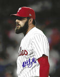 Autographed  MCKINLEY MOORE 8X10 Philadelphia Phillies Photo