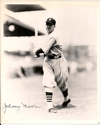 AUTOGRAPHED  photo JOHNNY MOORE Cleveland Indians