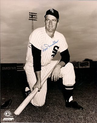 AUTOGRAPHED DON MUELLER 8X10 Chicago White Sox Photo