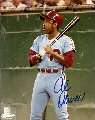 AUTOGRAPHED AL OLIVER photo  Philadelphia Phillies