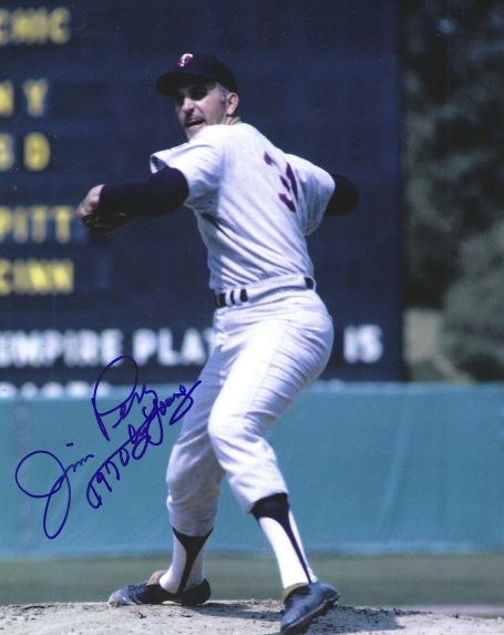 AUTOGRAPHED JIM PERRY "1970 Cy Young" 8x10 Minnesota Twins photo