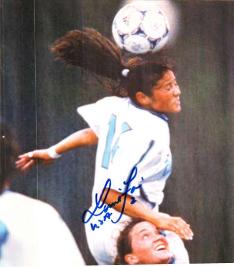 Autographed LORI FARR Photo - Gold Medal Winner