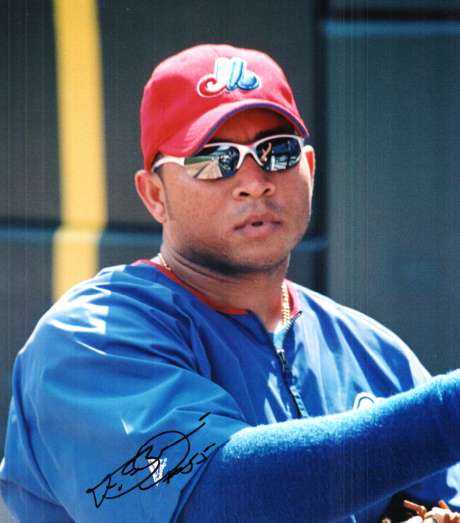 AUTOGRAPHED FRANCIS BELTRAN Montreal Expos Photo