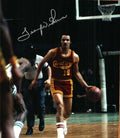 Autographed  LENNY WILKENS  CLEVELAND CAVALIERS photo