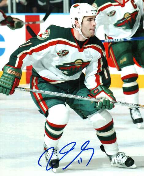 Autographed PASCAL DUPUIS Minnesota Wild Photo