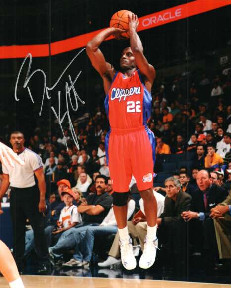 Autographed  BREVIN KNIGHTLos Angeles Clippers Photo