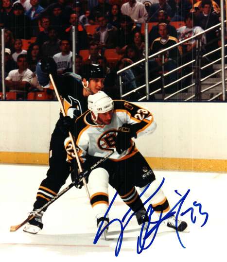 Autographed STEVE HEINZE Boston Bruins  Photo