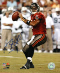 Autographed BRAD GRADKOWSKI Tampa Bay Buccaneers Photo
