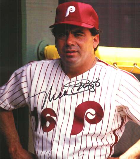 AUTOGRAPHED NICK LEYVA photo  Philadelphia Phillies