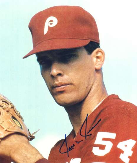 AUTOGRAPHED JOSE DEJESUS 8x10 Philadelphia Phillies Photo