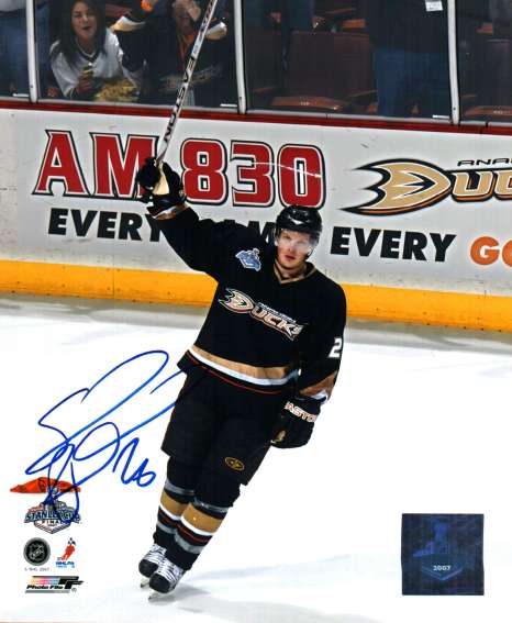 Autographed SAMUEL PAHLSSON Anaheim Ducks Photo