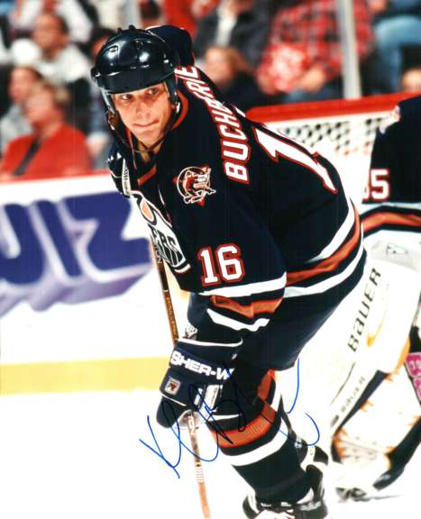 Autographed KELLY BUCHBERGER EDMONTON OILERS Photo