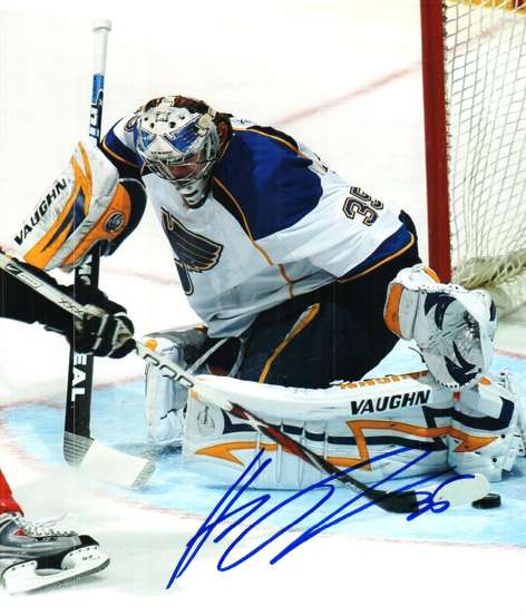 Autographed HANNU TOIVONEN 8X10 St. Louis Blues Photo