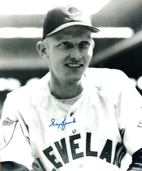 AUTOGRAPHED GEORGE ZUVERINK 8X10 Cleveland Indians Photo