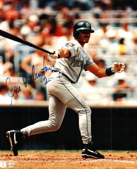 AUTOGRAPHED JOSE VALENTIN photo  Milwaukee Brewers