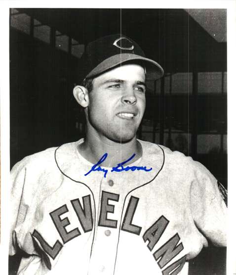 AUTOGRAPHED RAY BOONE 8x10 Cleveland Indians Photo