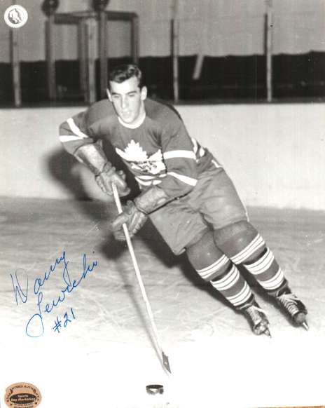 Autographed DANNY LEWICKI  Maple Leafs  photo