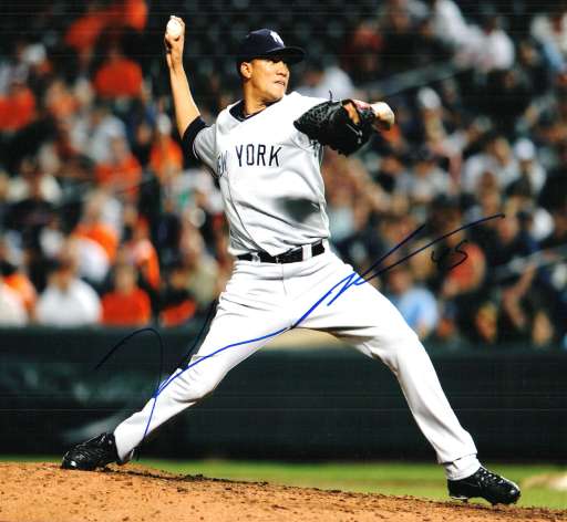 AUTOGRAPHED HECTOR NOESI photo  New York Yankees