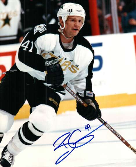 Autographed BRENT GILCHRIST Dallas Stars  Photo