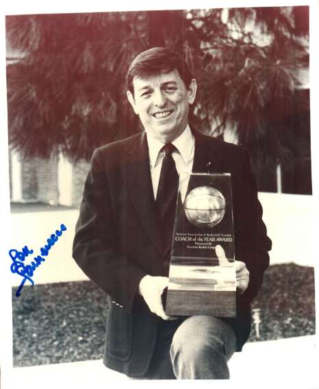 Autographed LOU CARNASECCA - ST JOHNS  photo