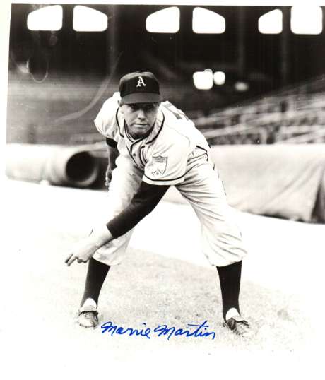 AUTOGRAPHED MORRIE MARTIN 8X10 Philadelphia A's Photo