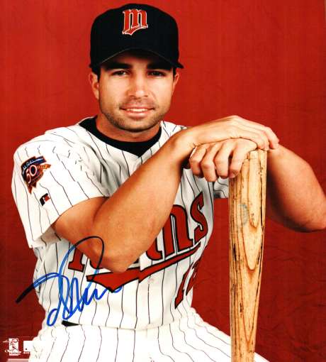 AUTOGRAPHED TODD WALKER -  Minnesota Twins photo