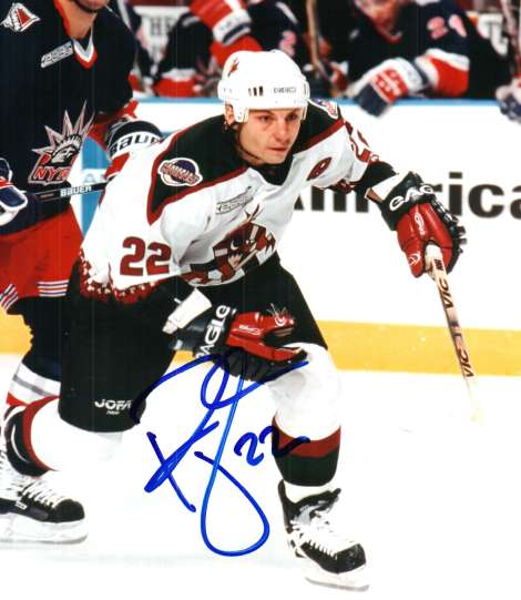 Autographed RICK TOCCHET 8X10 Phoenix Coyotes Photo