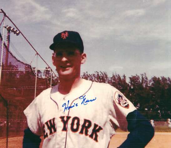 AUTOGRAPHED HOWIE NUNN 8x10 New York Mets photo