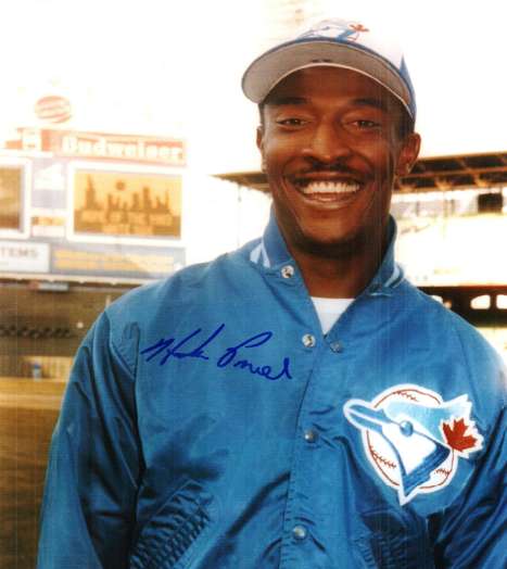 Autographed HOSKEN POWELL 8x10 Toronto Blue Jays Photo