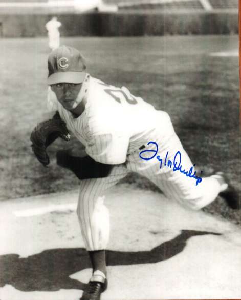 AUTOGRAPHED TAYLOR PHILLIPS Chicago Cubs Photo