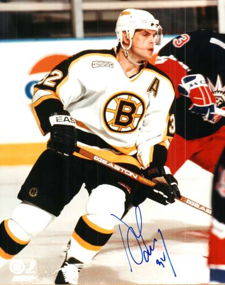 Autographed DON SWEENEY Boston Bruins  Photo