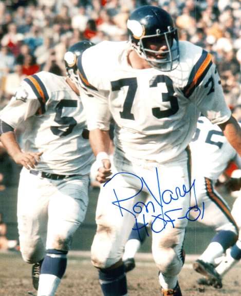 Autographed  RON YARY photo - Minnesota Vikings