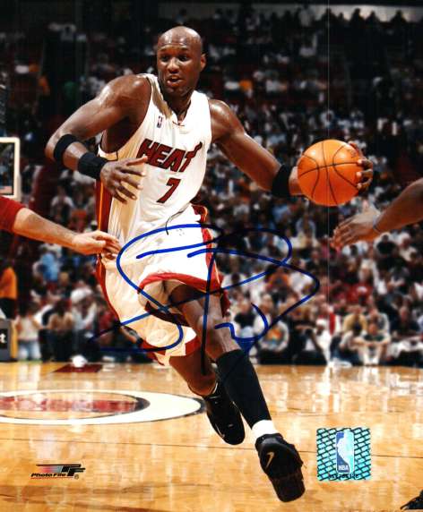 Autographed  LAMAR ODOM Miami Heat Photo
