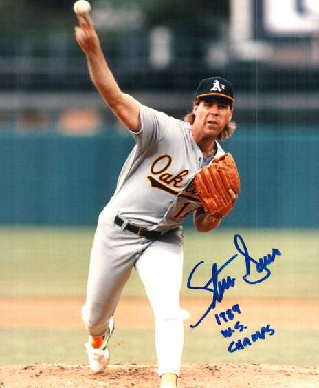 AUTOGRAPHED STORM DAVIS 8x10 Oakland A's Photo