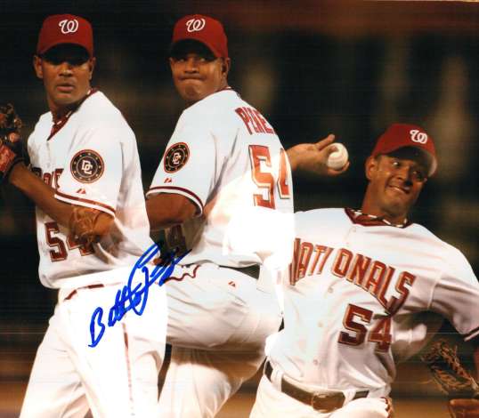 Autographed BELTRAN PEREZ Washington Nationals Photo