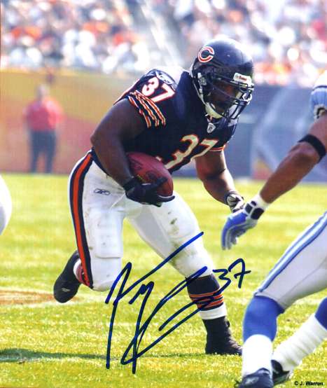 Autographed 8X10 Photo - JASON MCKIE Chicago Bears