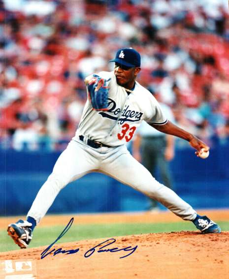 AUTOGRAPHED CARLOS PEREZ 8X10 Los Angeles Dodgers photo