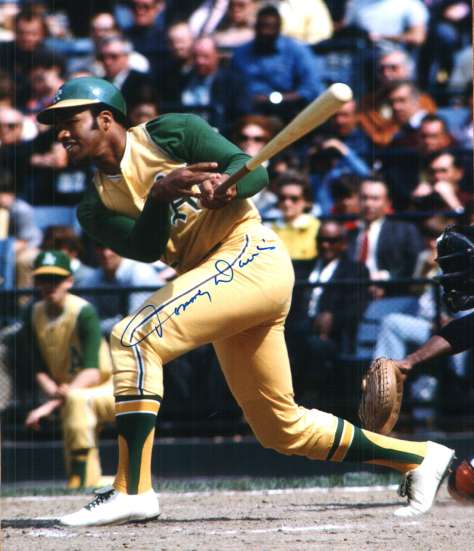 AUTOGRAPHED TOMMY DAVIS photo  -  Oakland A's