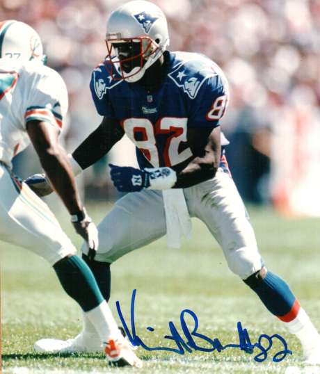 AUTOGRAPHED VINCENT BRISBY New England Patriots photo