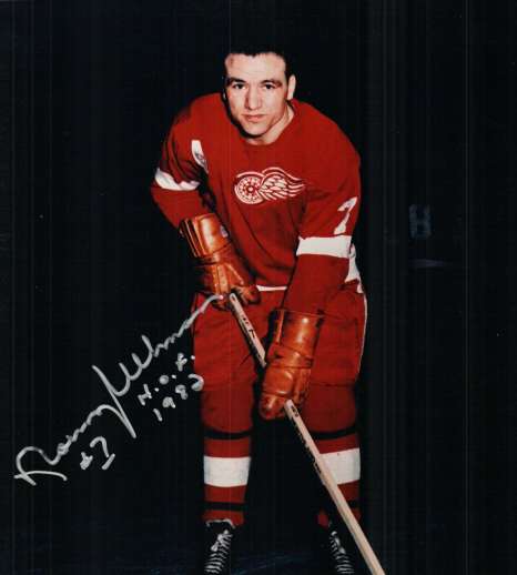 Autographed NORM ULLMAN Detroit Red Wings Photo