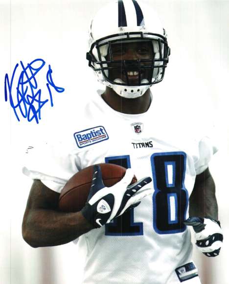 Autographed KENNY BRITT 8X10 - Tennessee Titans  photo