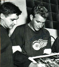Autographed GLEN SKOV Detroit Red Wings Photo